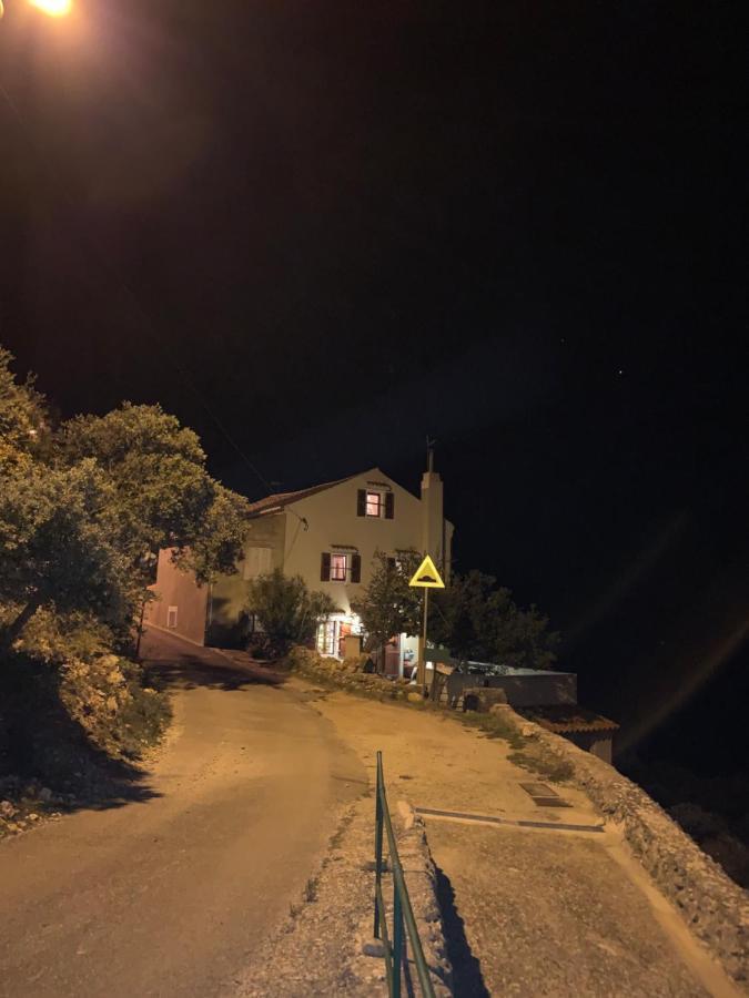 הוילה Ustrine View מראה חיצוני תמונה